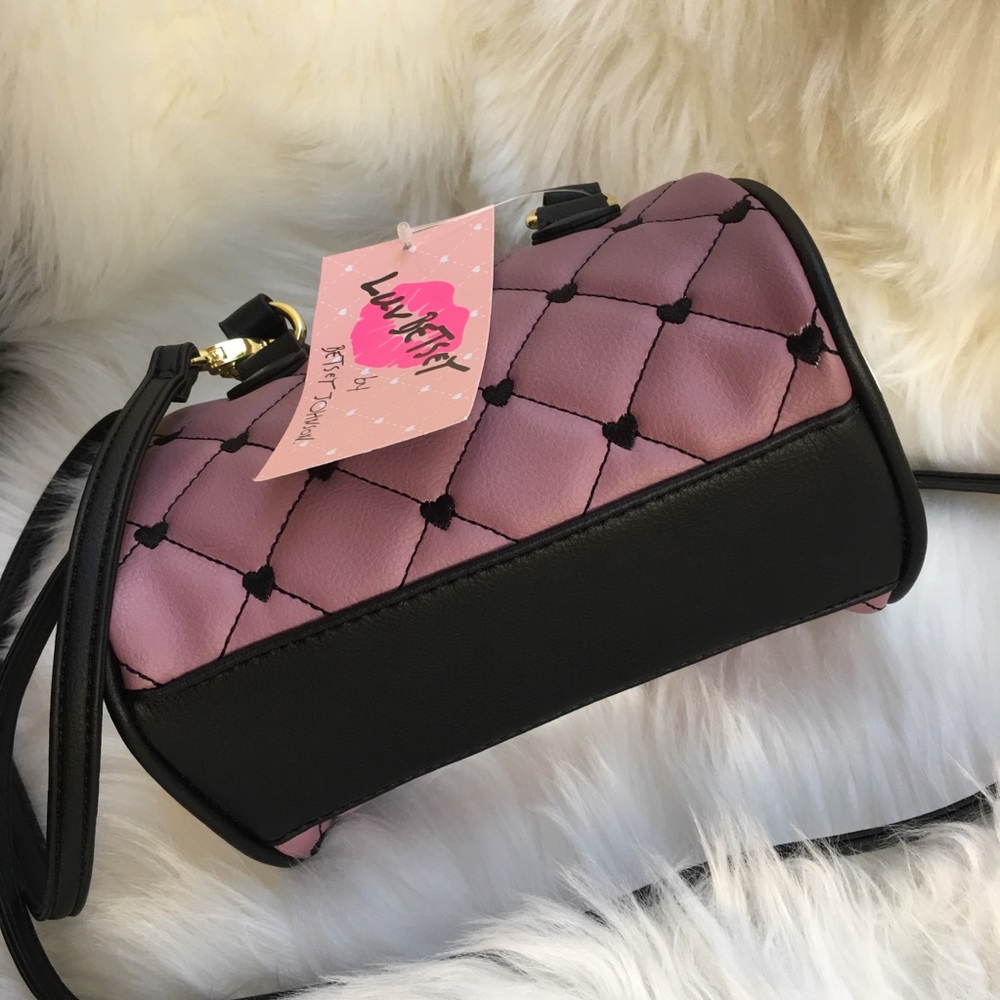 Betsey Johnson crossbody bag mini barrel quilted - Picture 6 of 8